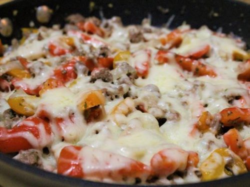 https://savorysaver.com/wp-content/uploads/2020/02/Low-Carb-Philly-Cheesesteak-Skillet-500x375.jpg